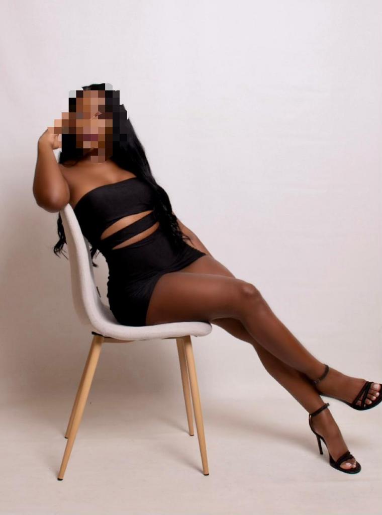 602570820: Chica busca chico en Asturias