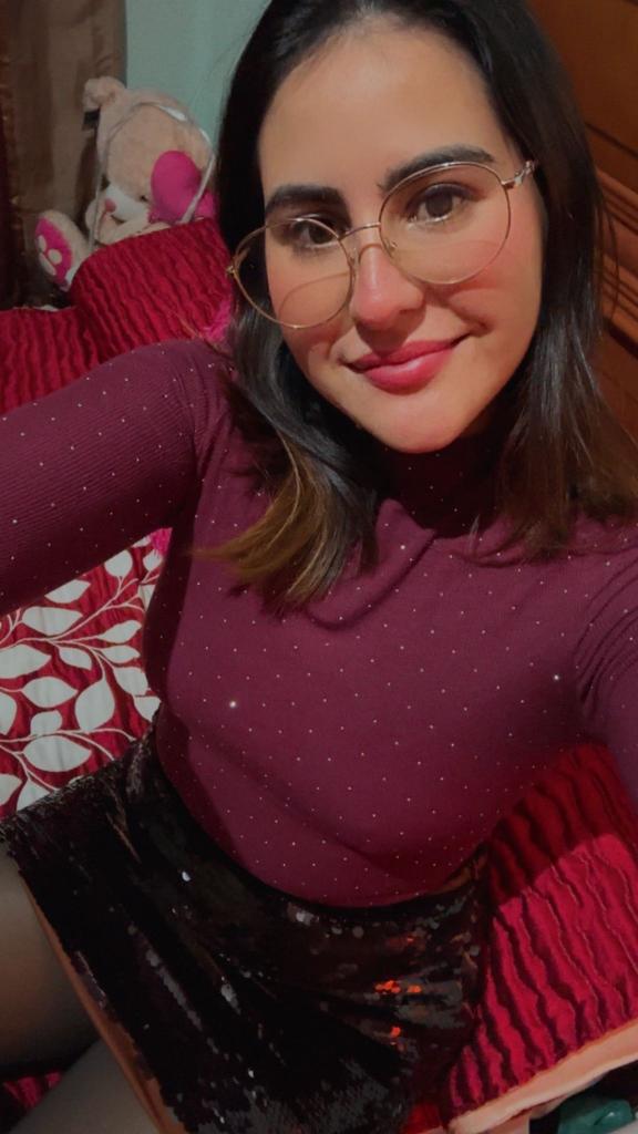 628586146: Chica busca chico en Granada