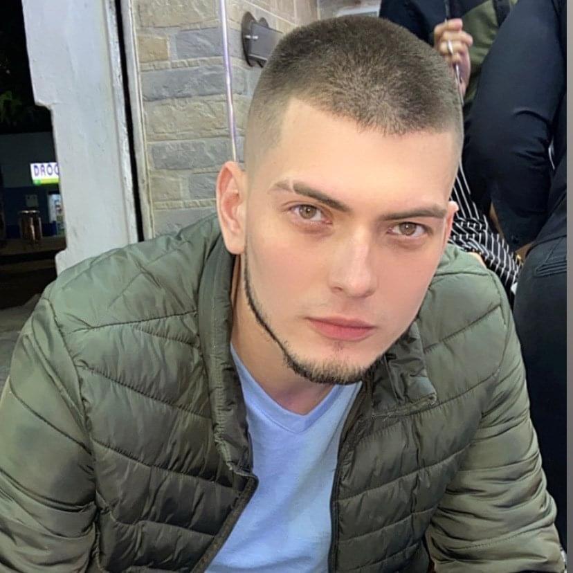 624048920: Chico busca chica en Asturias