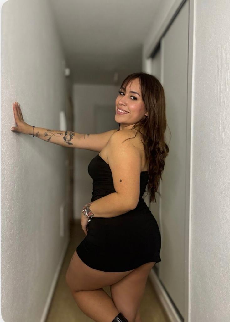 691828095: Chica busca chico en Alicante