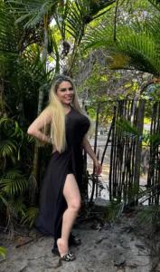 677832202: Chica busca chico en Sevilla