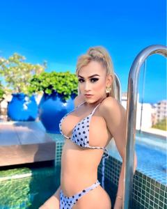 617764427: Transexual en Mallorca