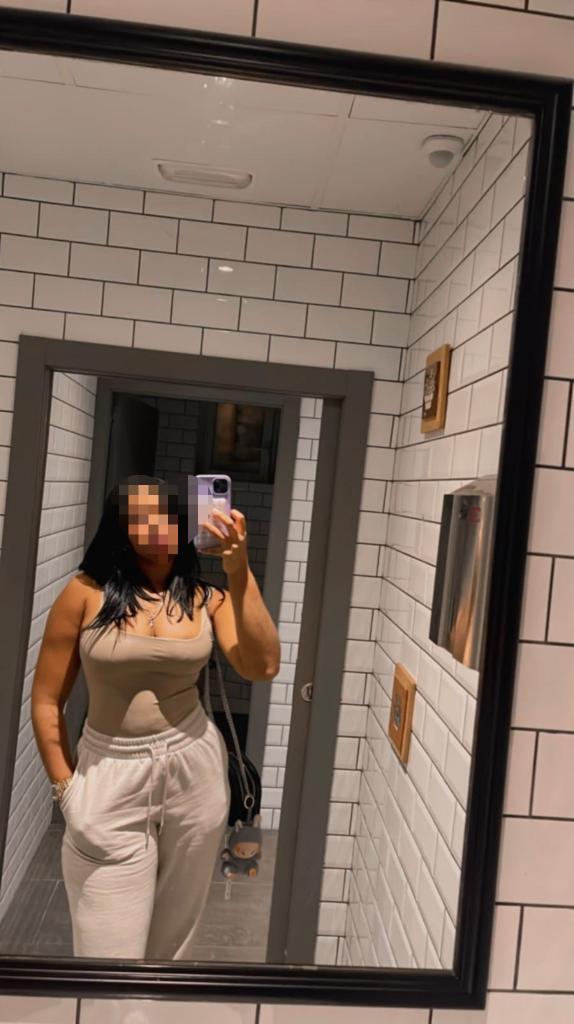 Chica busca chico en Huesca: 