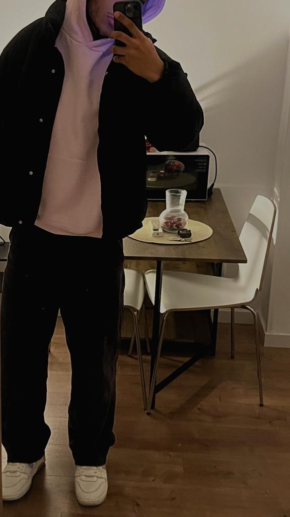 607242940: Chico busca chica en Zamora