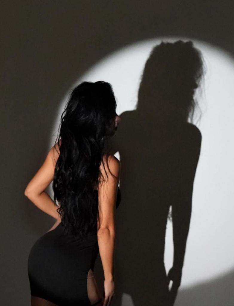 661403445: Chica busca chico en Málaga