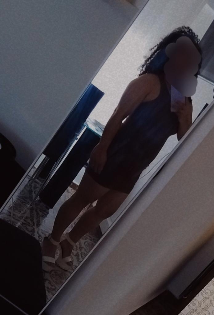 614880598: Chica busca chico en Valencia