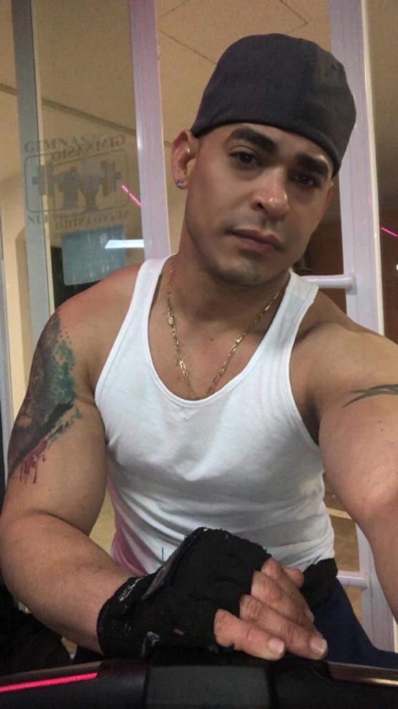 675272644: Chico busca chica en Málaga