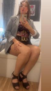 672552173: Chica busca chico en Madrid