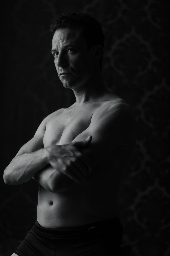 645403873: Chico busca chica en Madrid