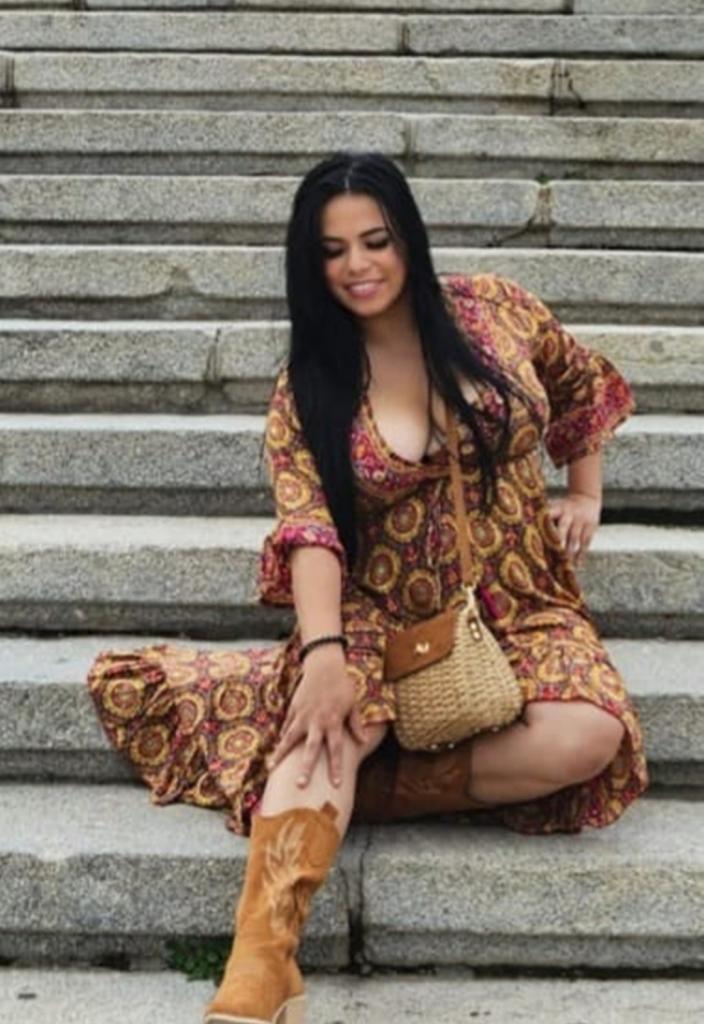 634644959: Chica busca chico en Valladolid