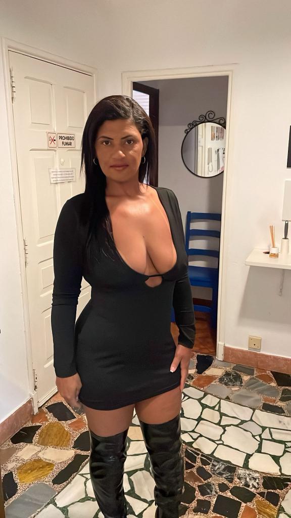 612275761: Chica busca chico en Asturias