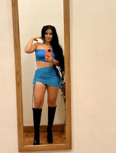 685773967: Chica busca chico en Barcelona